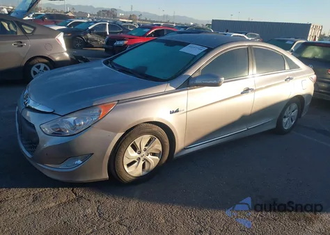 2013 Hyundai Sonata Hybrid from USA, damaged, VIN KMHEC4A49DA099516